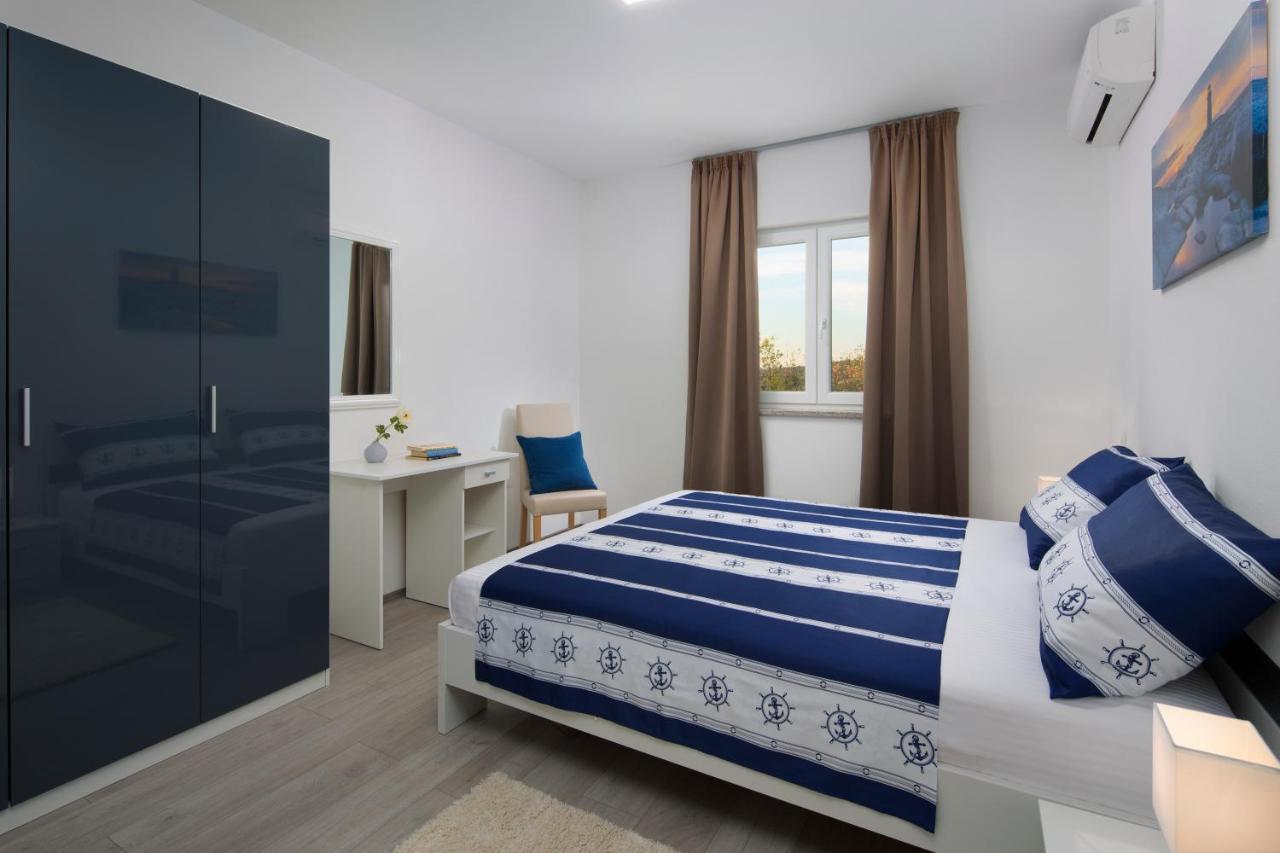 Villa Bella Vista Koromacno Ngoại thất bức ảnh